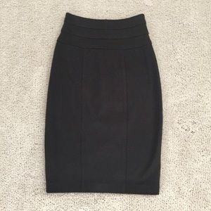 Cabi Black Ponte Knit Skirt Style 205 Size 0